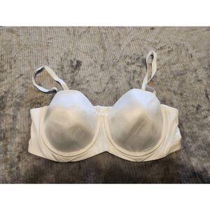 Auden size 38C Lightly Lined Strapless Bra White